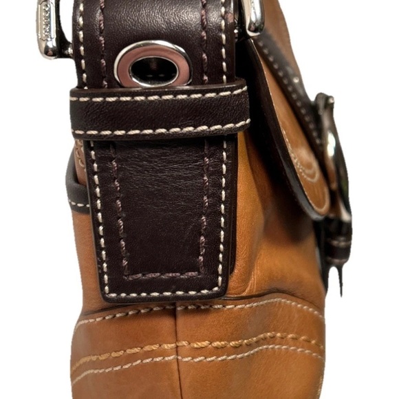Coach F10909 SMALL Vintage British Tan & Brown Soho Leather Shoulder Bag read - Picture 13 of 16
